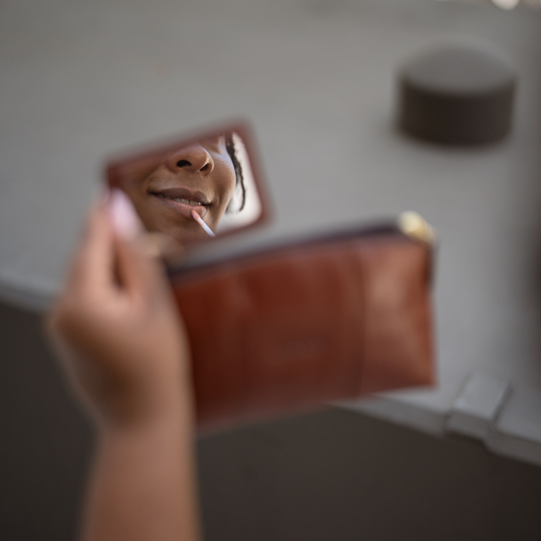 Cosmetic Pouch With Mirror, Cosmetic Pouch | LAND Leather Goods