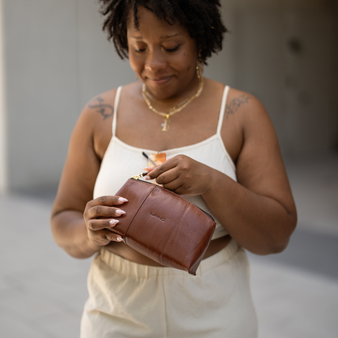 Cosmetic Pouch With Mirror, Cosmetic Pouch | LAND Leather Goods