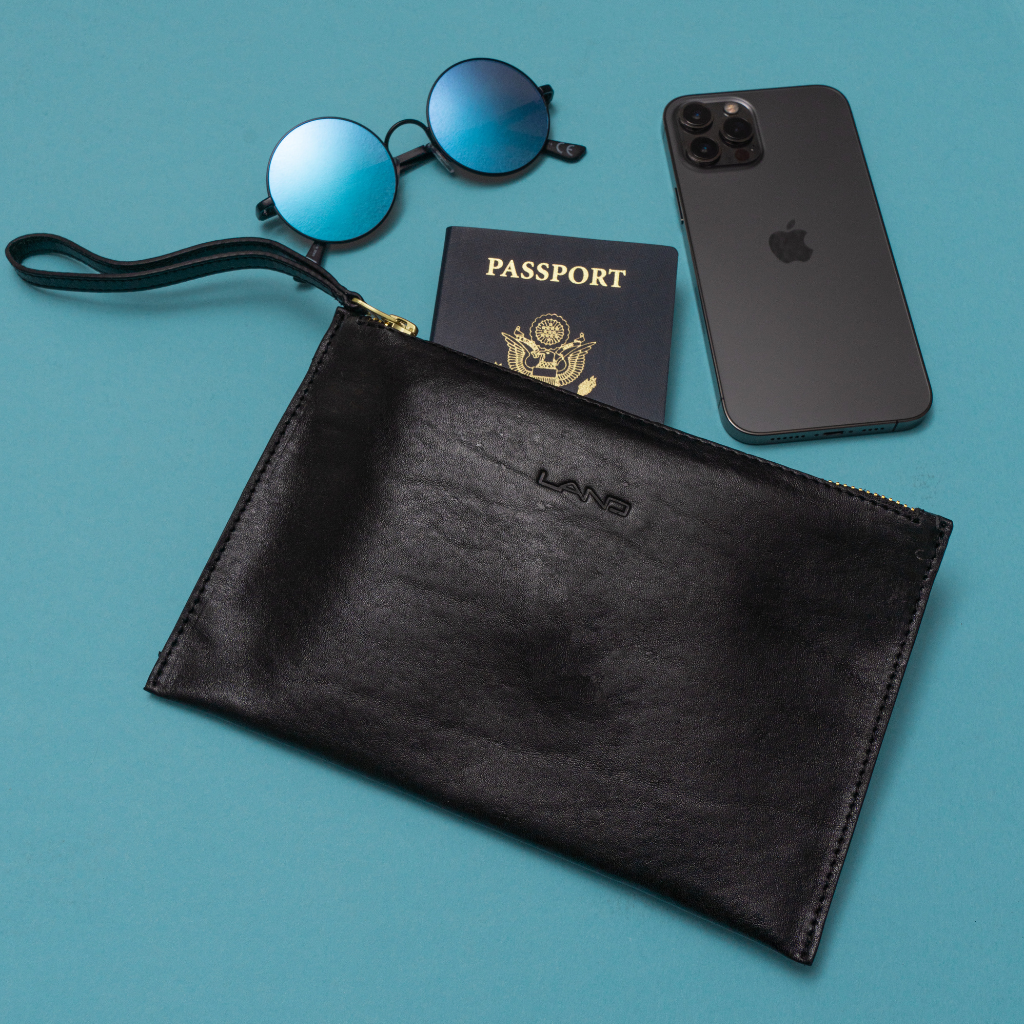 All Day Wristlet, Wristlet | LAND Leather Goods