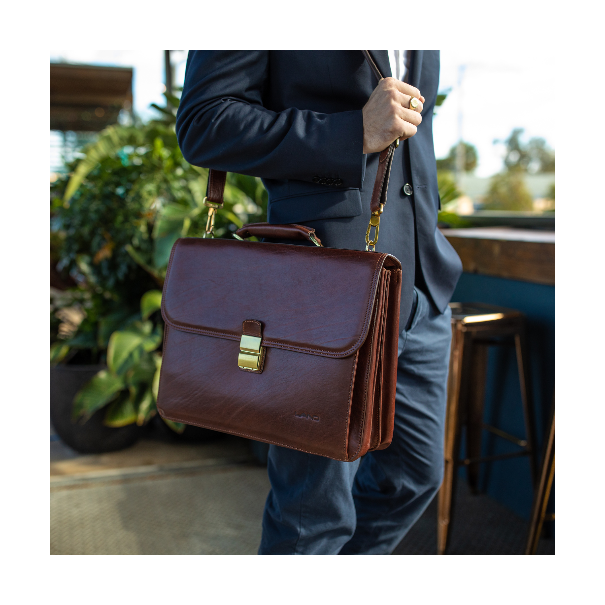 Roosevelt Business Briefcase, Briefcase | LAND Leather Goods