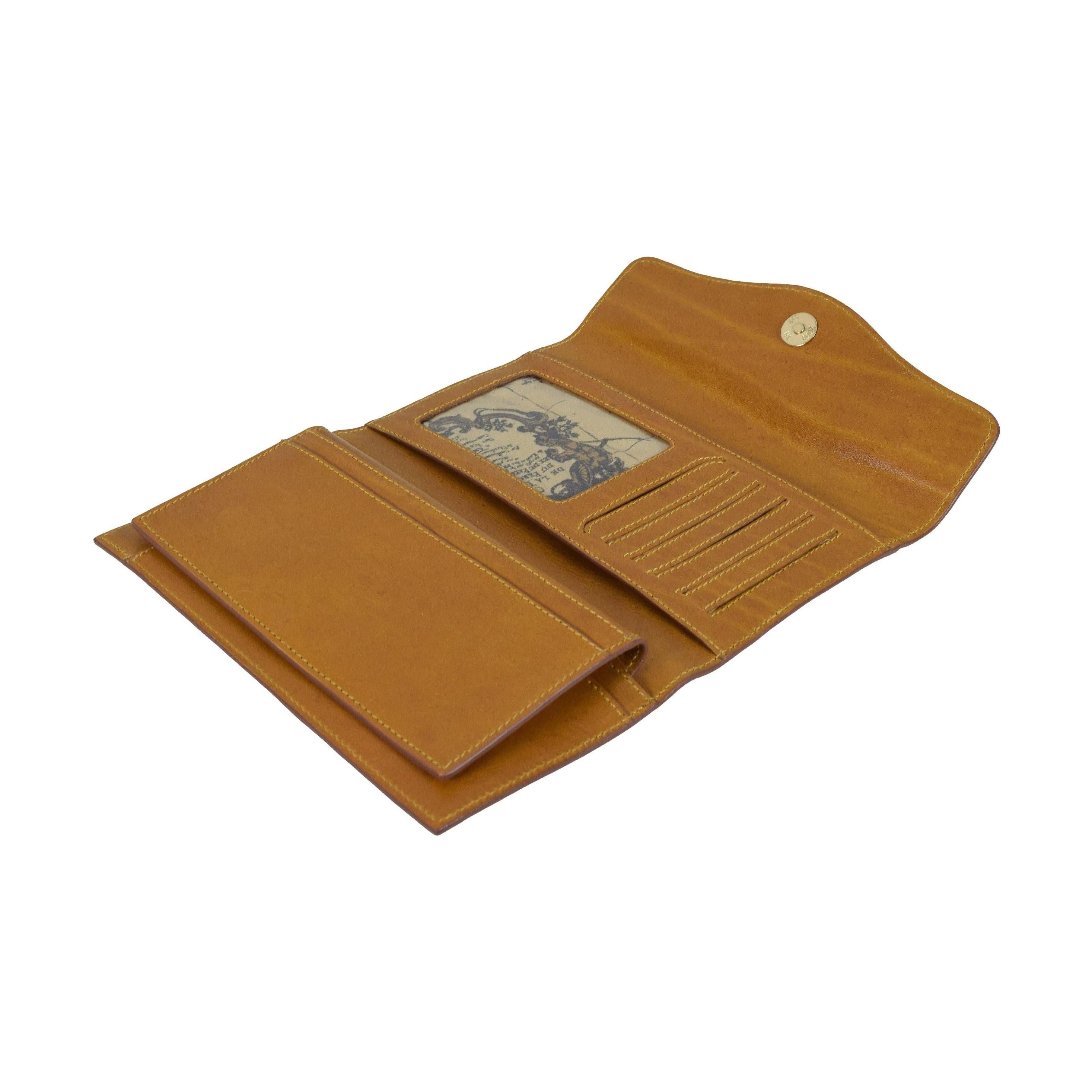 Hold All Ladies Checkbook, Wallet | LAND Leather Goods
