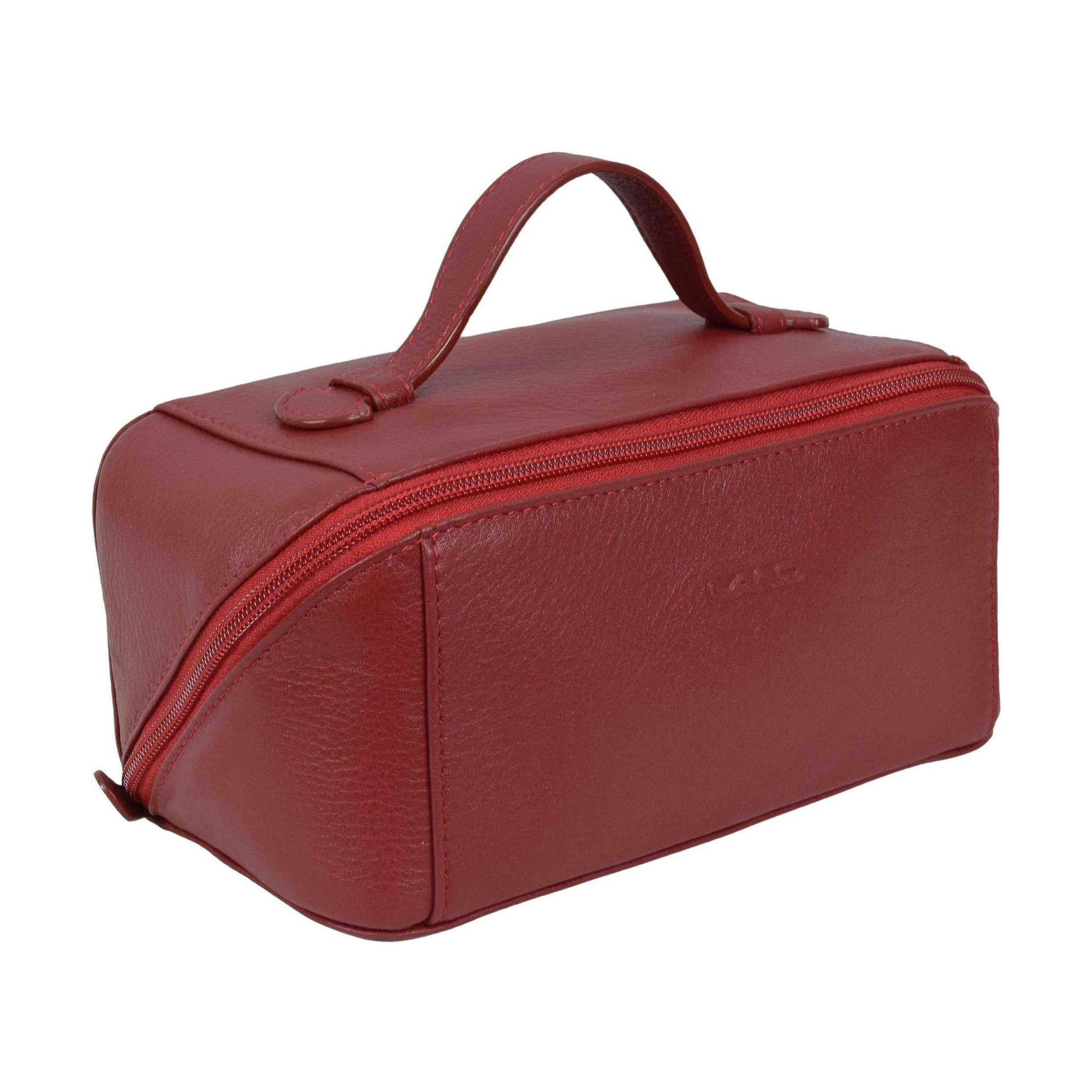 Travel Kit, Toiletry Bag | LAND Leather Goods