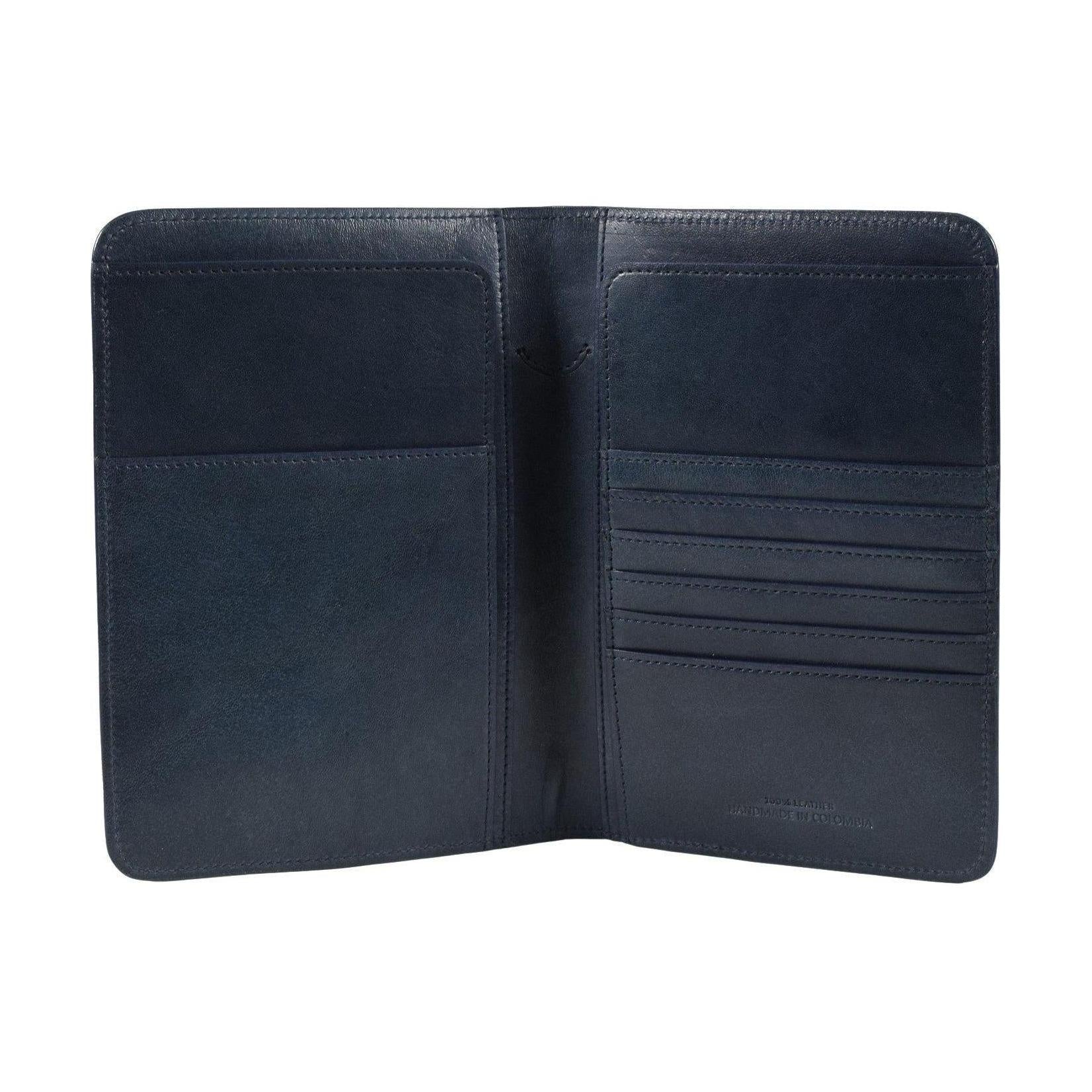 Belen Travel Wallet, Travel Wallet | LAND Leather Goods