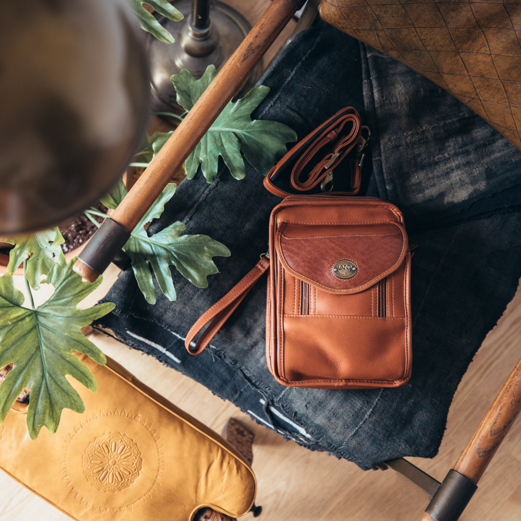 LAND Leather Goods: Premium Colombian Handmade Leather Goods Guaranteed For  Life
