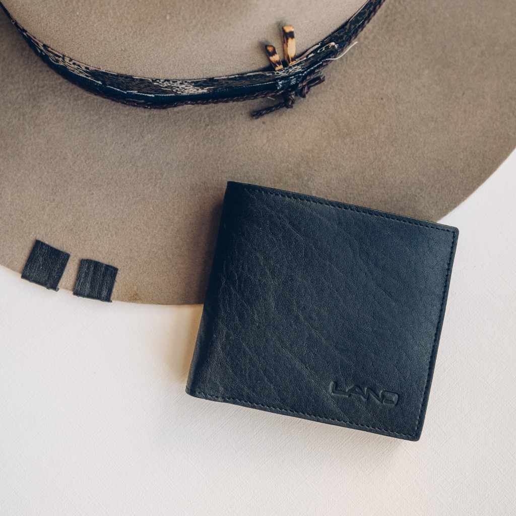 Boulevard Passport Holder Leather w/ Monogramming – Designs That Donate