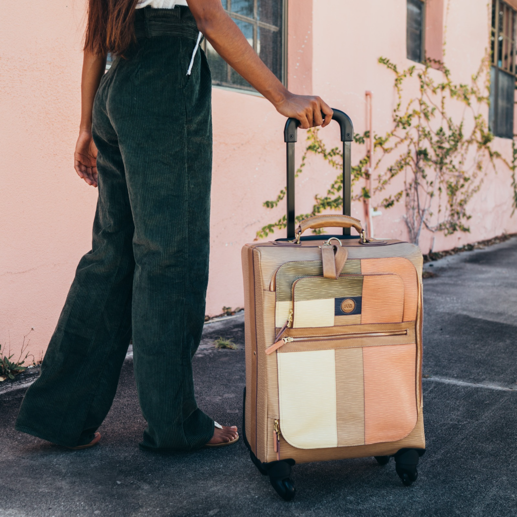 Endeavor Carry On LAND Leather Goods