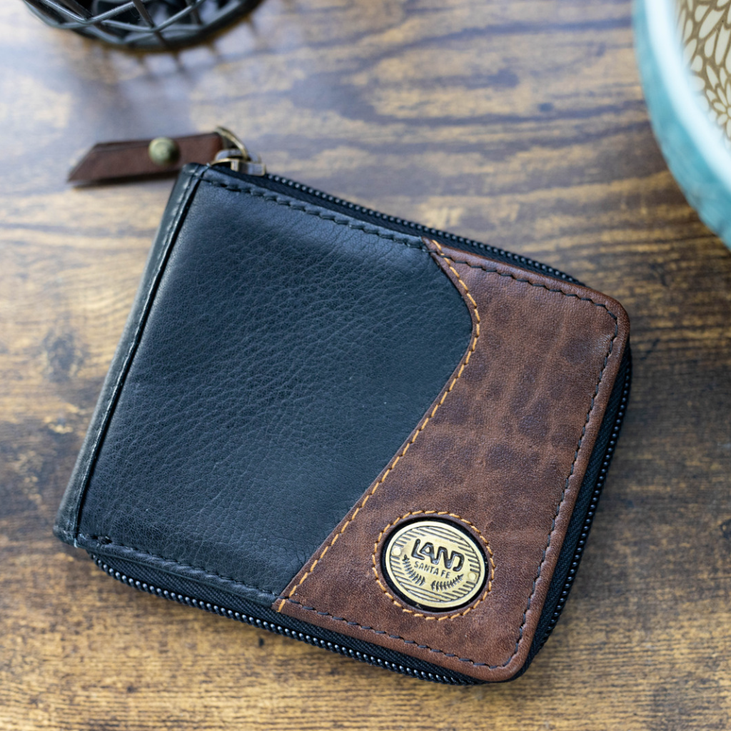 LAND Leather Goods: Premium Colombian Handmade Leather